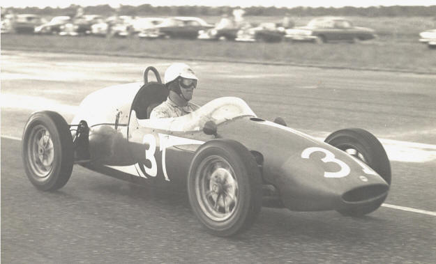 L Perkins - Cooper T52 Junior